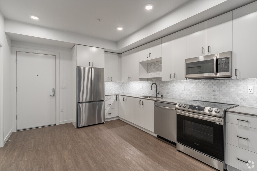 More Photos Of 17620 NE 69th Ct, Redmond Apartments For Lease