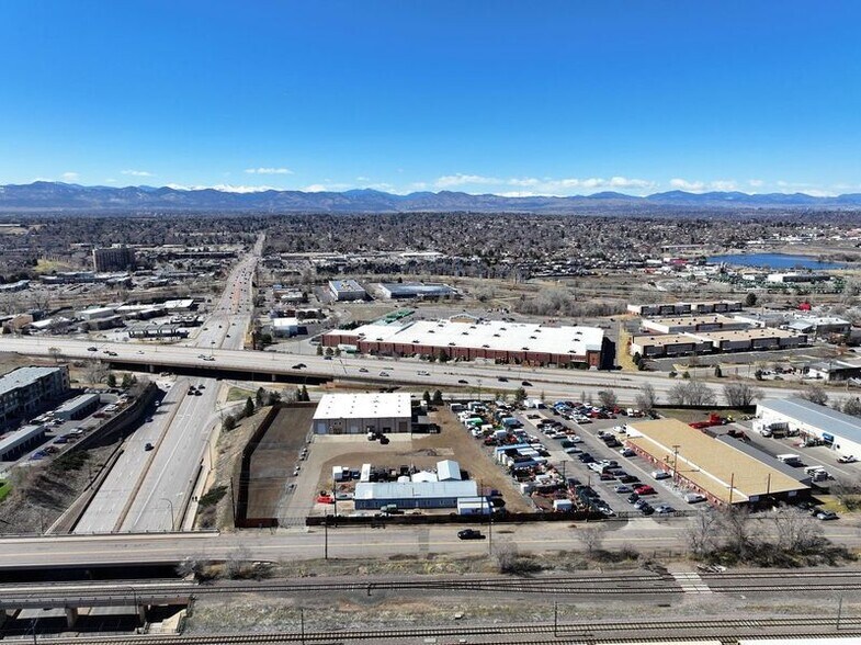 More Photos Of 5099 S Rio Grande St, Littleton Warehouse For Lease