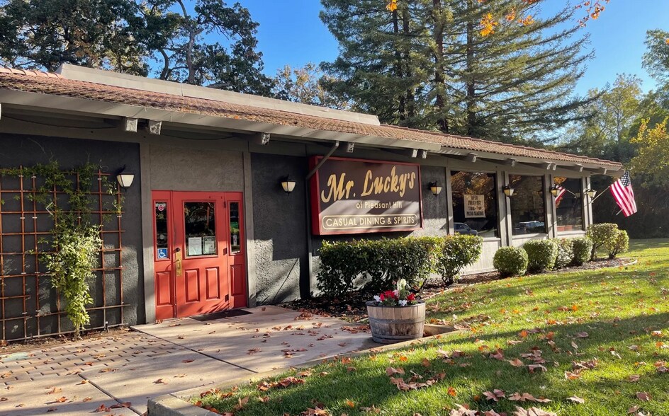More Photos Of 2618-2634 Pleasant Hill Rd, Pleasant Hill Unknown For Lease