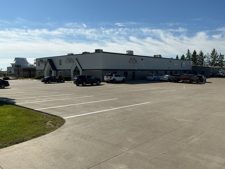 More Photos Of 2291 W 4th St, Ontario Medical For Lease