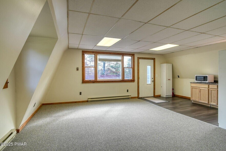 More Photos Of 11 Mt Spring Rd, Milford Auto Repair For Sale