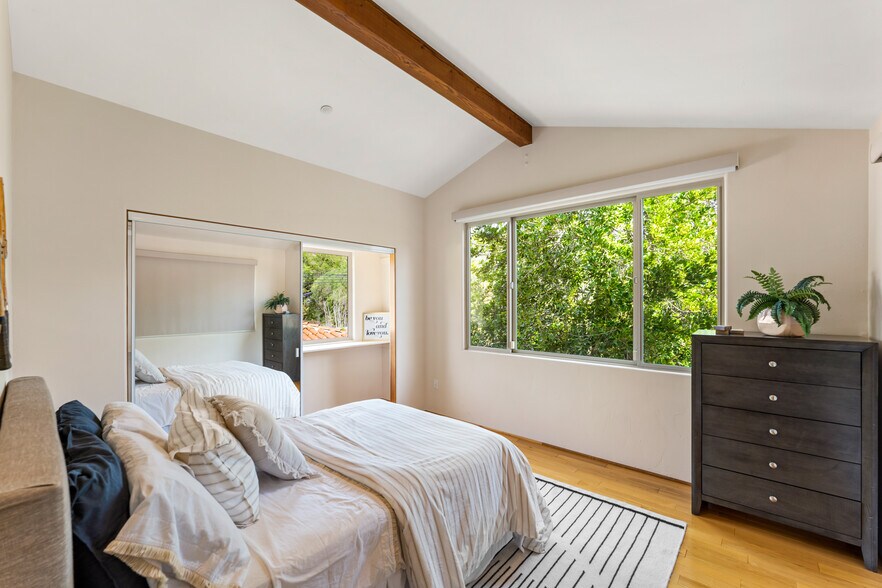 More Photos Of 2175 Cold Canyon Rd, Calabasas Assisted Living For Sale