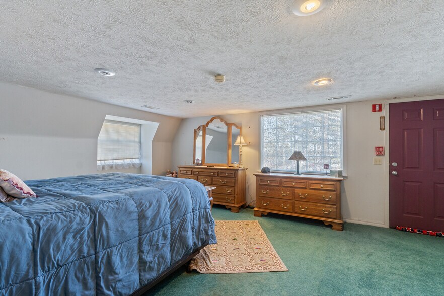 More Photos Of , Eureka Springs Unknown For Sale
