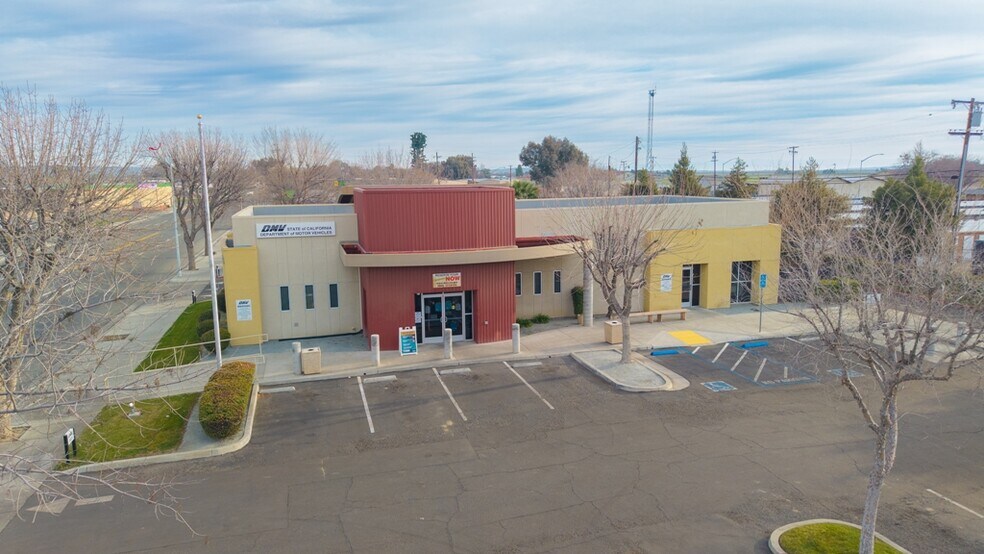 More Photos Of 406 E Elm Ave, Coalinga Office For Sale