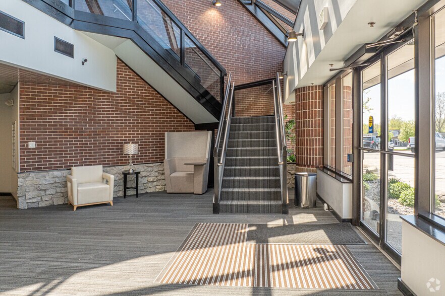 More Photos Of 2450 44th St SE, Kentwood Medical For Lease