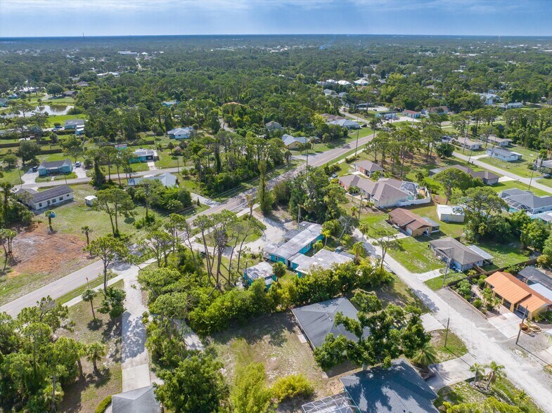 More Photos Of 600 Old Englewood Rd, Englewood Apartments For Sale
