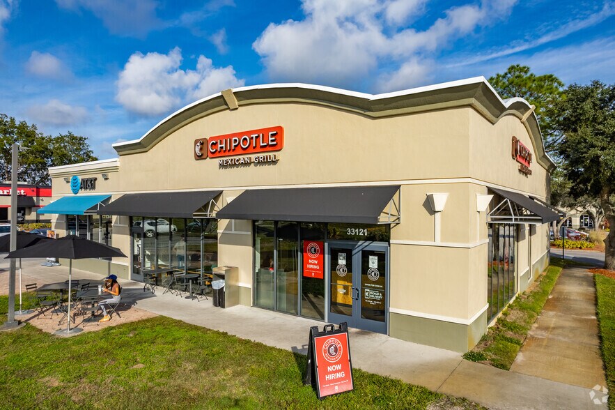 More Photos Of 33119-33343 US Highway 19 N, Palm Harbor Unknown For Lease