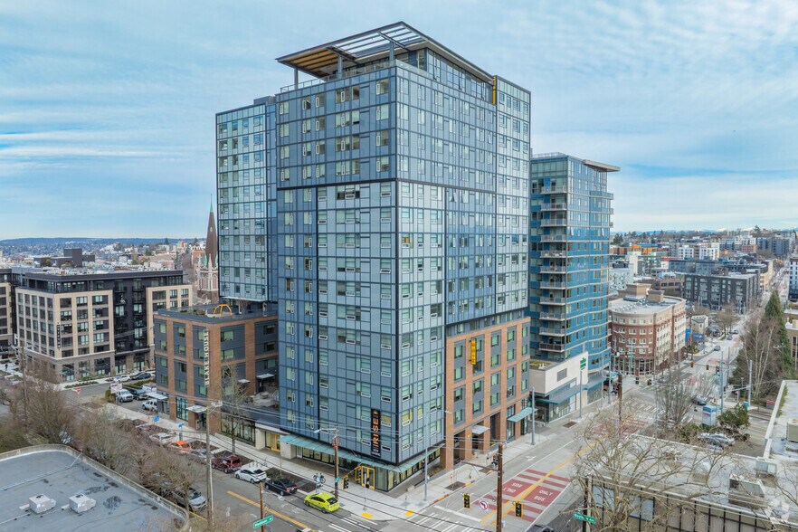 Primary Photo Of 1400 Madison St, Seattle Apartments For Lease