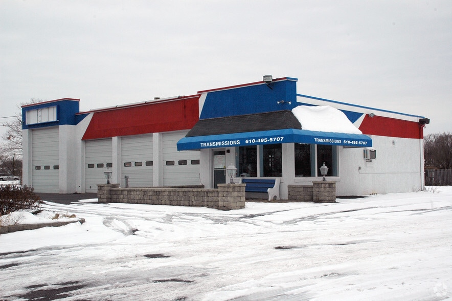 Primary Photo Of 444 W Ridge Pike, Royersford Auto Repair For Sale
