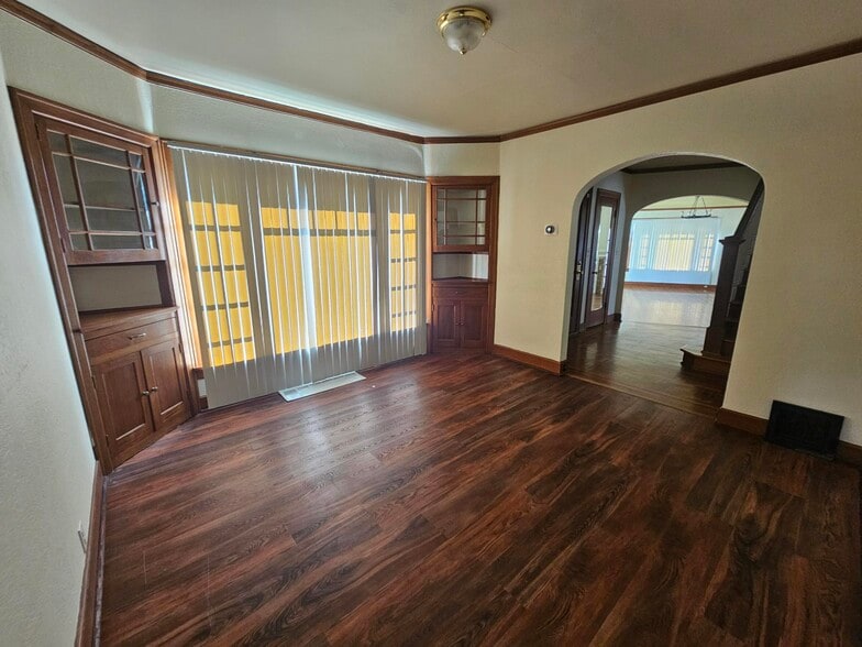 More Photos Of 1397-1407 SE 130th Ave, Portland Apartments For Sale