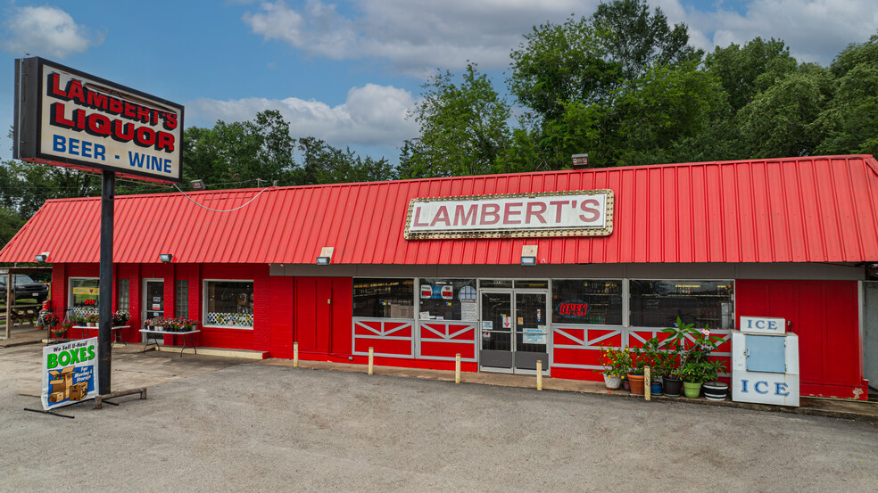 Primary Photo Of 1971/1975 S Tyler rd, Gladewater Convenience Store For Sale