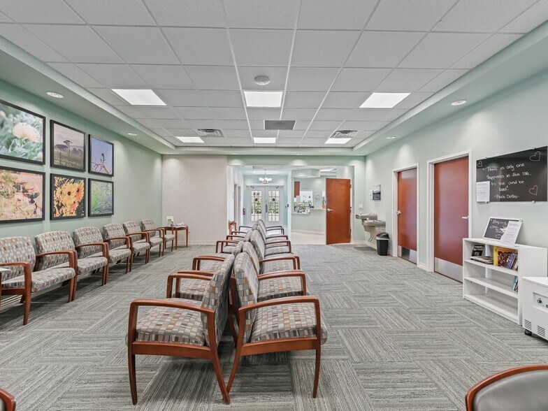 More Photos Of 4636 Bellwether Ln, Oxford Medical For Lease