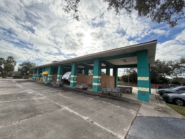 More Photos Of 1291 Lake Washington Rd, Melbourne Warehouse For Lease