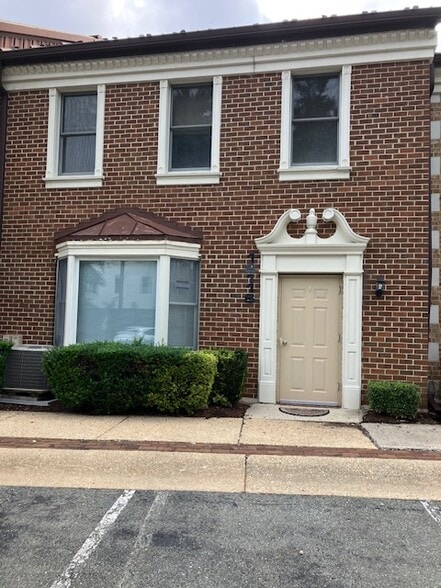 More Photos Of 12120B Heritage Park Cir, Silver Spring Medical For Sale