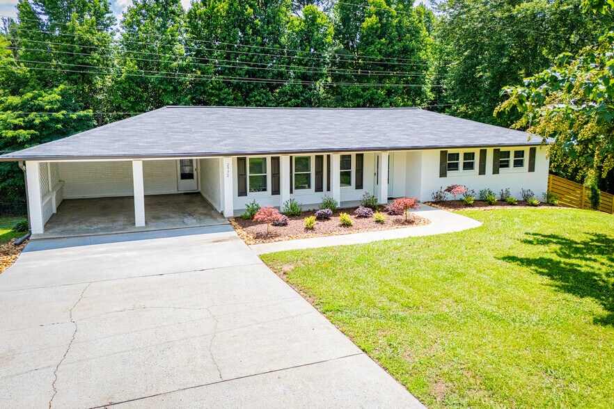 Primary Photo Of 2932 US-27, Buchanan Office For Sale