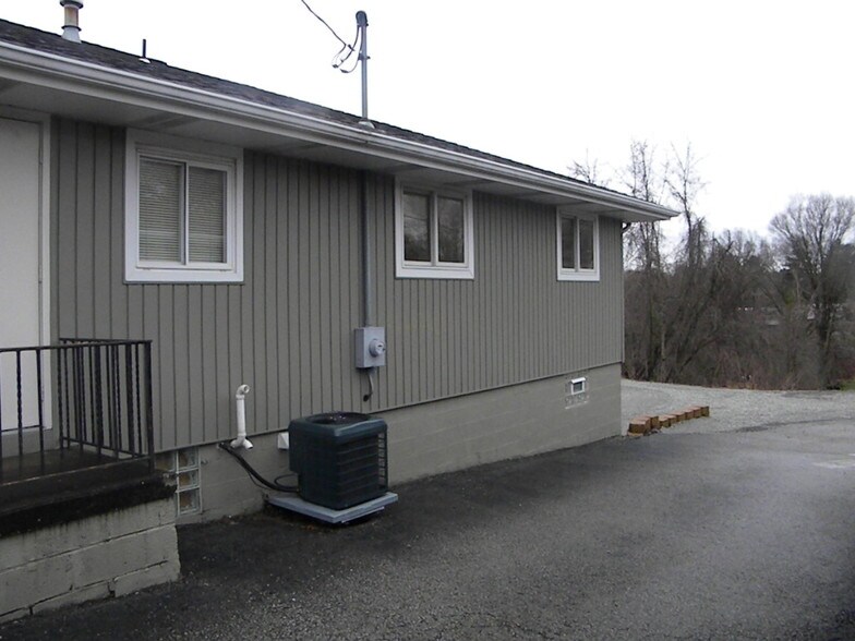 More Photos Of 14900 State Route 30, Irwin Office For Lease