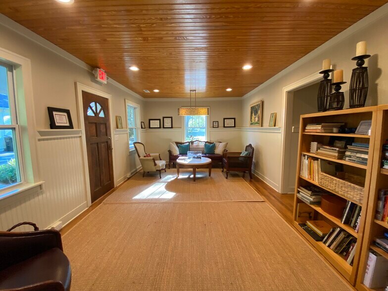 More Photos Of , Summerville Office For Sale