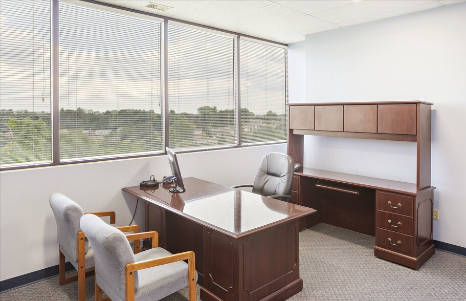 More Photos Of 1800 Pine Hollow Rd, McKees Rocks Medical For Lease