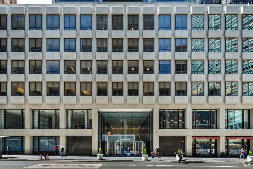 More Photos Of 345 Park Ave, New York Office For Lease
