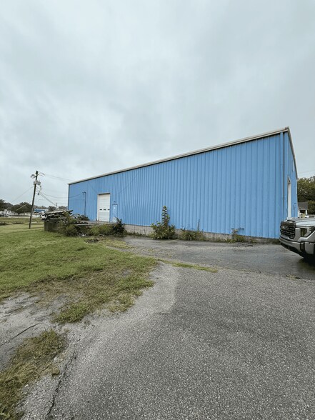 More Photos Of 601 E 9th St, Joplin Industrial For Sale