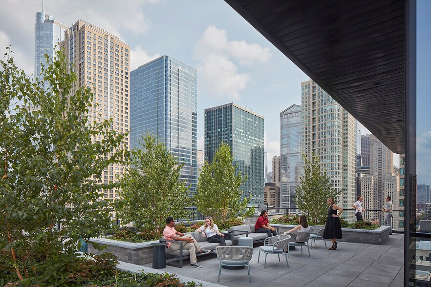 More Photos Of 448 N LaSalle Dr, Chicago Office For Lease
