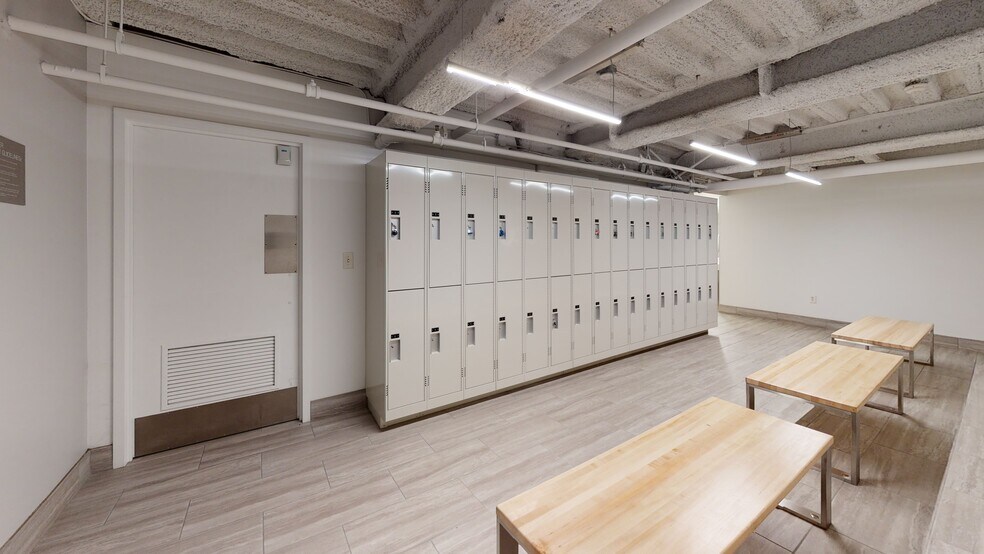 More Photos Of 805 SW Broadway, Portland Coworking Space