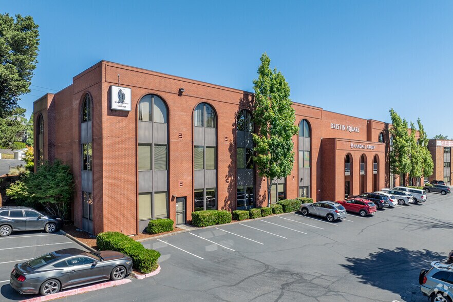 More Photos Of 9500 SW Barbur Blvd, Portland Unknown For Lease