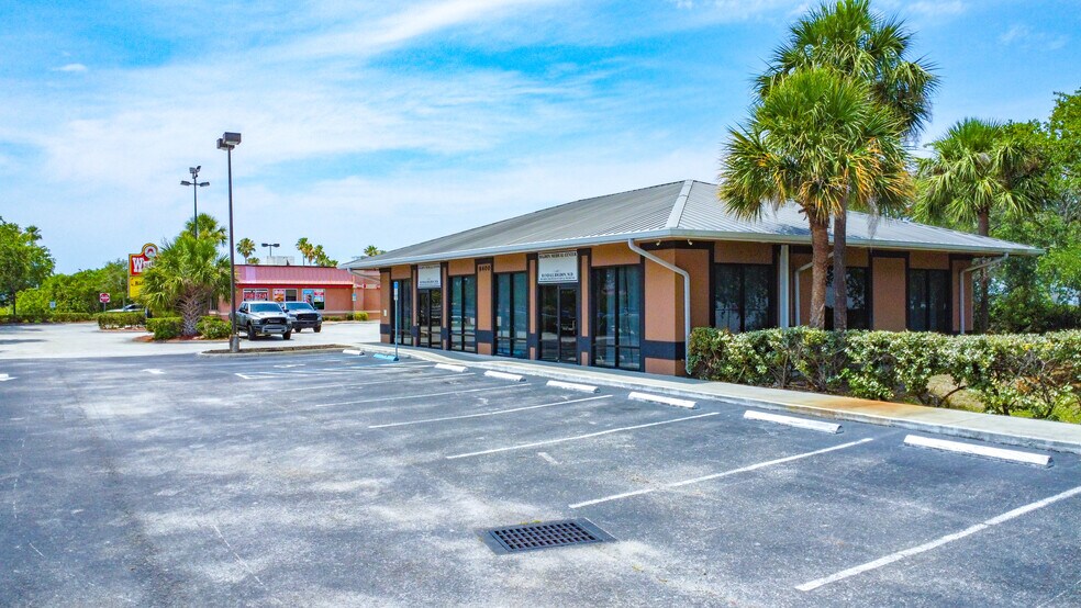 More Photos Of 8400 Astronaut Blvd, Cape Canaveral Medical For Lease