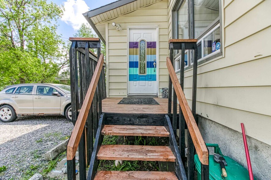 More Photos Of 354 Eva Av, Sudbury Apartments For Sale