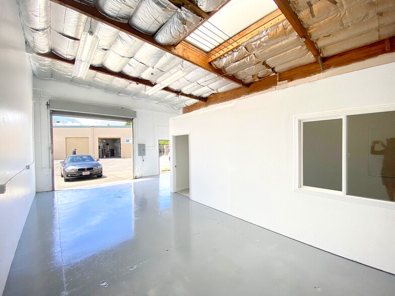 More Photos Of 999 W Cutting Blvd, Richmond Warehouse For Lease