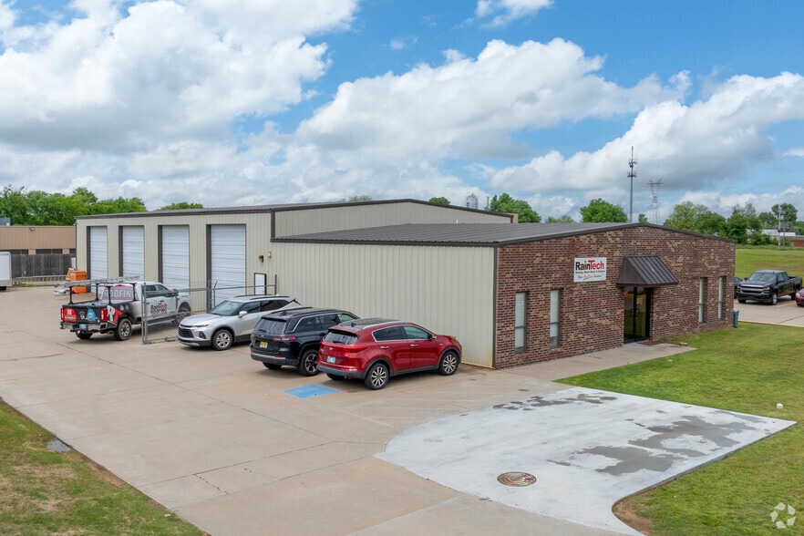 Primary Photo Of 14938 S Grant St, Bixby Warehouse For Lease