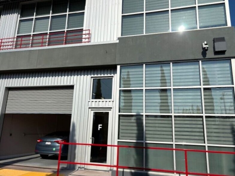 More Photos Of 21636 Redwood Rd, Castro Valley Industrial For Lease