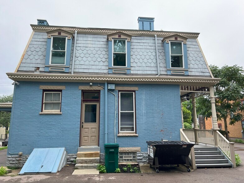 More Photos Of 6111 Madison Rd, Cincinnati Office Residential For Sale