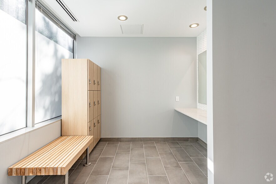 More Photos Of 1125 E Campbell Rd, Richardson Office For Lease