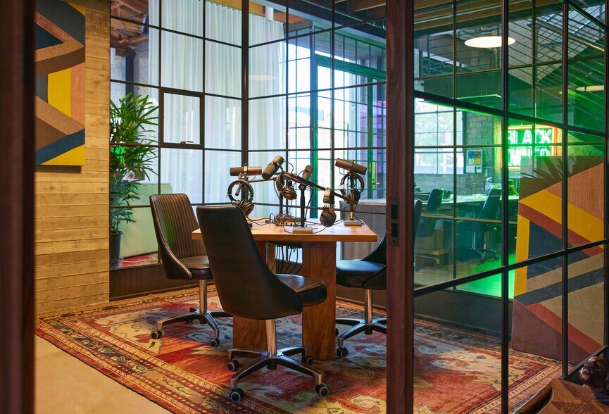 More Photos Of 3520 Schaefer St, Culver City Loft Creative Space For Lease