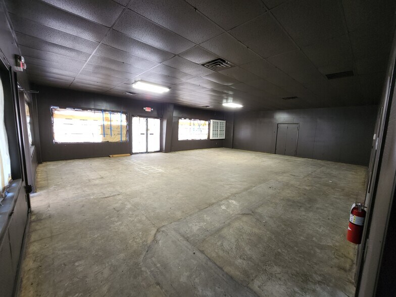 More Photos Of 600 Reid St, Palatka Freestanding For Sale