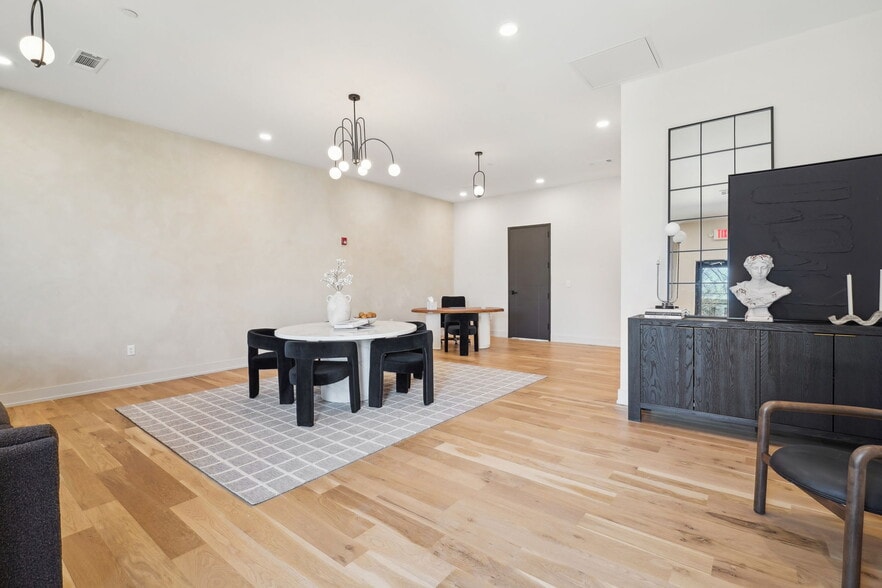 More Photos Of 1115 3rd Ave S, Nashville Apartments For Lease