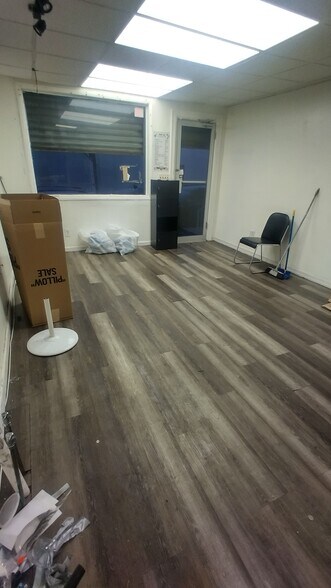 More Photos Of 10354 93rd St, Ozone Park General Retail For Lease