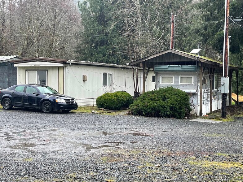 More Photos Of 8598 US Highway 12, Glenoma Apartments For Sale