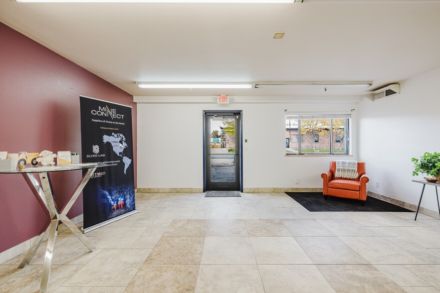 More Photos Of 222 Silver St, Elko Manufacturing For Lease