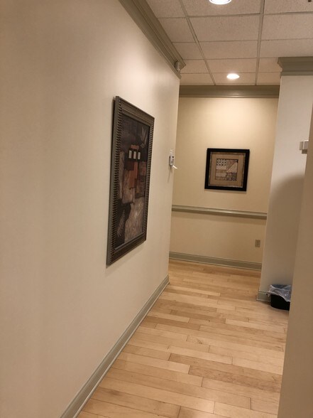More Photos Of 1880 W Oak Pky, Marietta Loft Creative Space For Lease