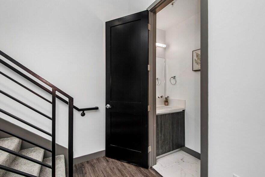 More Photos Of 644 N Normandie Ave, Los Angeles Apartments For Sale