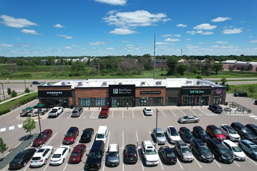 More Photos Of 4190 108th Ave NE, Blaine General Retail For Lease