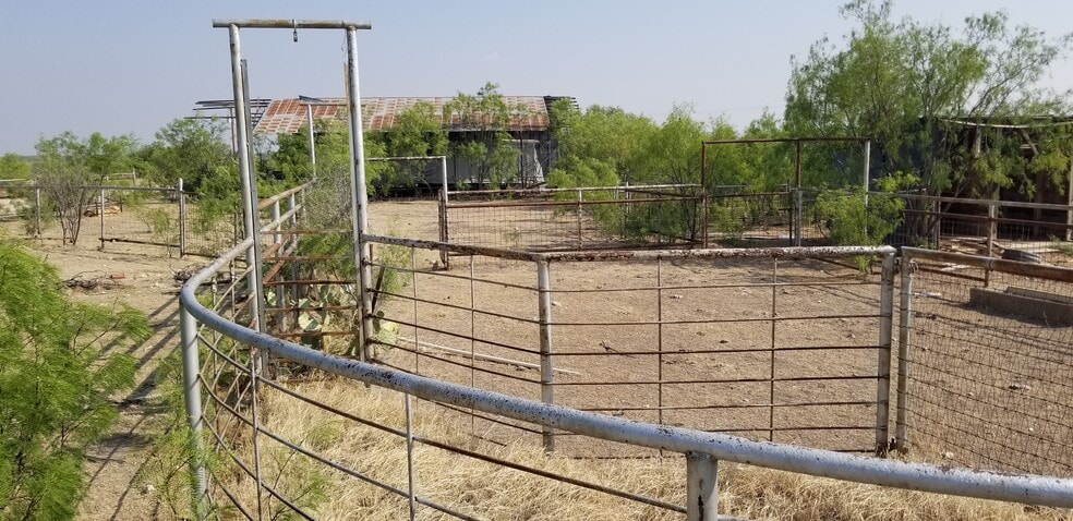 More Photos Of CR 1329, Paint Rock Land For Sale