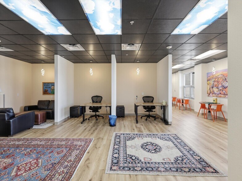 More Photos Of 1607 Paseo De Peralta, Santa Fe Freestanding For Lease