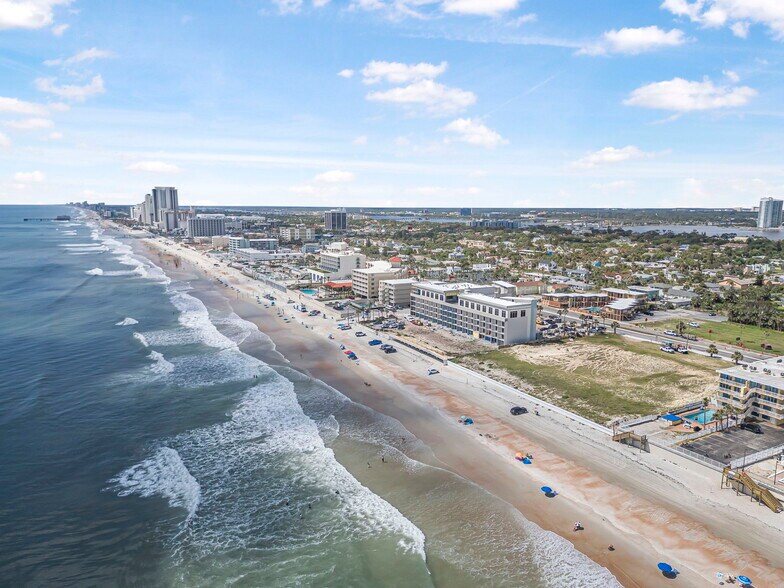 More Photos Of 1012 Atlantic Ave, Daytona Beach Land For Sale