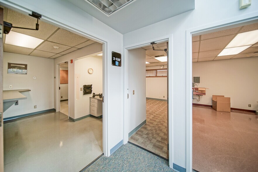 More Photos Of 1930 Port of Tacoma Rd, Tacoma Medical For Sale