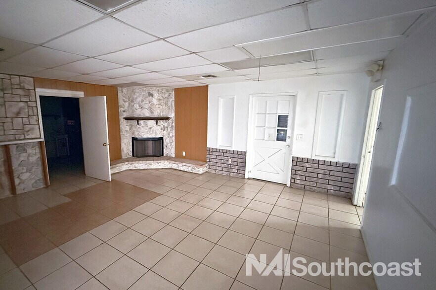 More Photos Of 408-412 Farmers Market Rd, Fort Pierce Warehouse For Lease