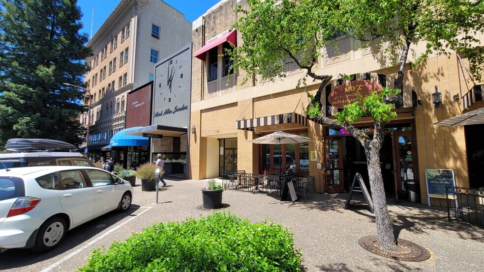 More Photos Of 613-617 4th St, Santa Rosa Office For Lease