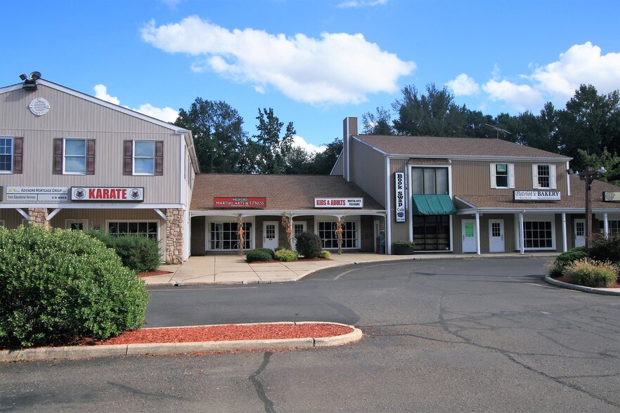560 Stokes Rd, Medford, NJ 08055 Retail For Lease
